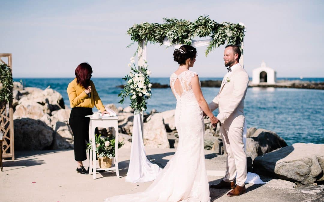 Audrey et Vincent, leur mariage simple et original en Crète
