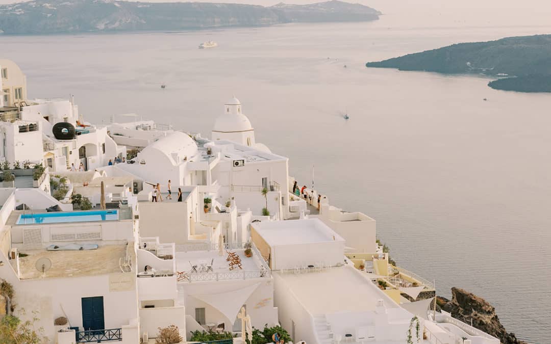 Voyage de noces en Grèce : entre authenticité et romantisme