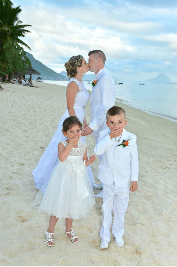 Mariage en famille à Maurice - Karène et Anthony - le 7 Mai 2015